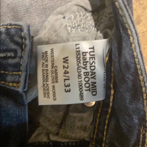 Silver Tuesday Baby Boot 24 x 33 - Picture 2 of 3